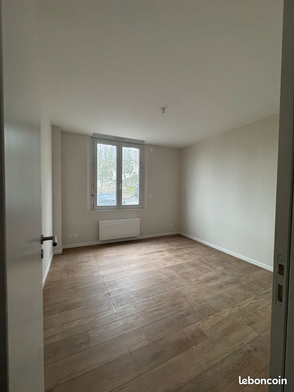 Appartement à louer, 48m², Longué-Jumelles