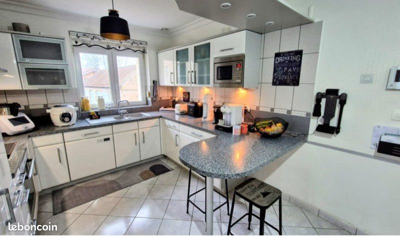 Appartement à louer, 120m², Château-Salins