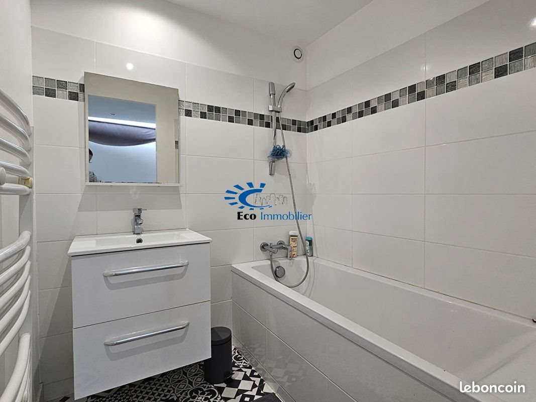 Maison à louer, 92m², Dompierre-sur-Mer