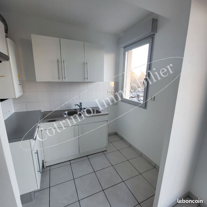 Appartement à louer, 52m², Chassieu