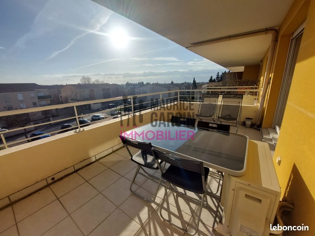 Appartement à louer, 43m², Monteux