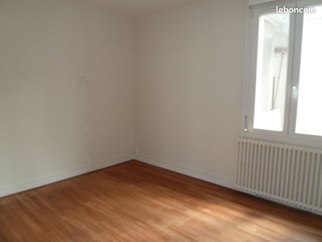 Appartement à louer, 90m², Carhaix-Plouguer