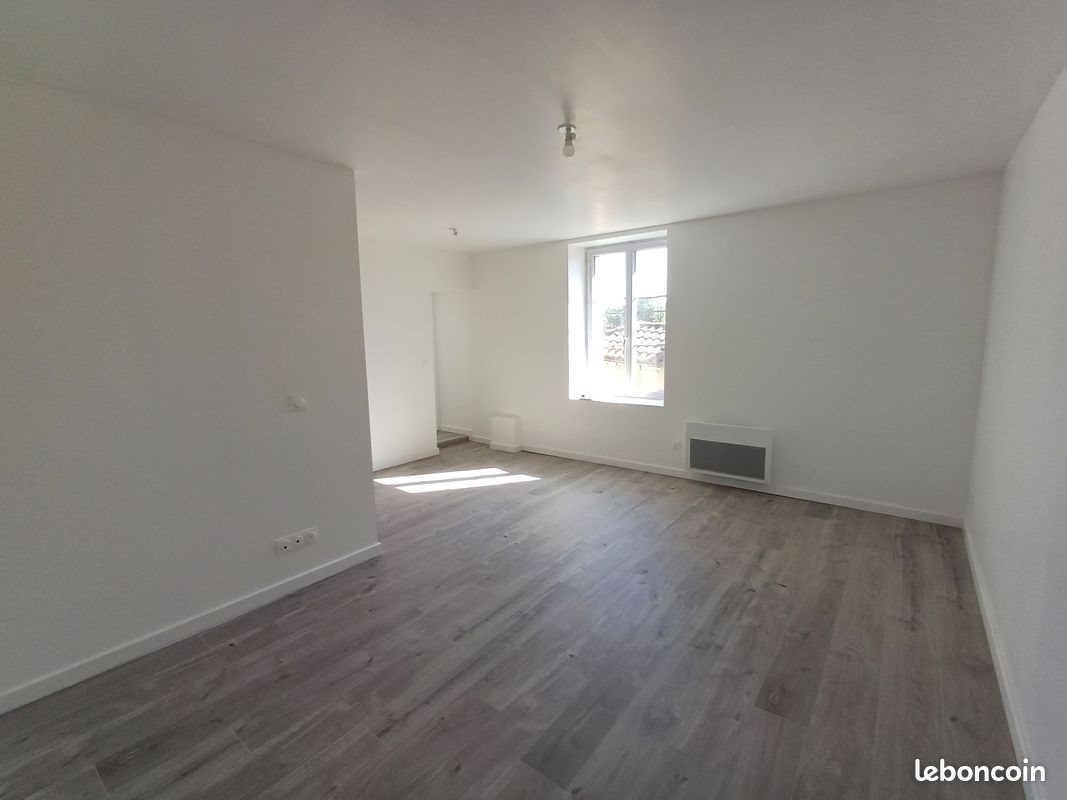 Appartement à louer, 88m², Lavoux