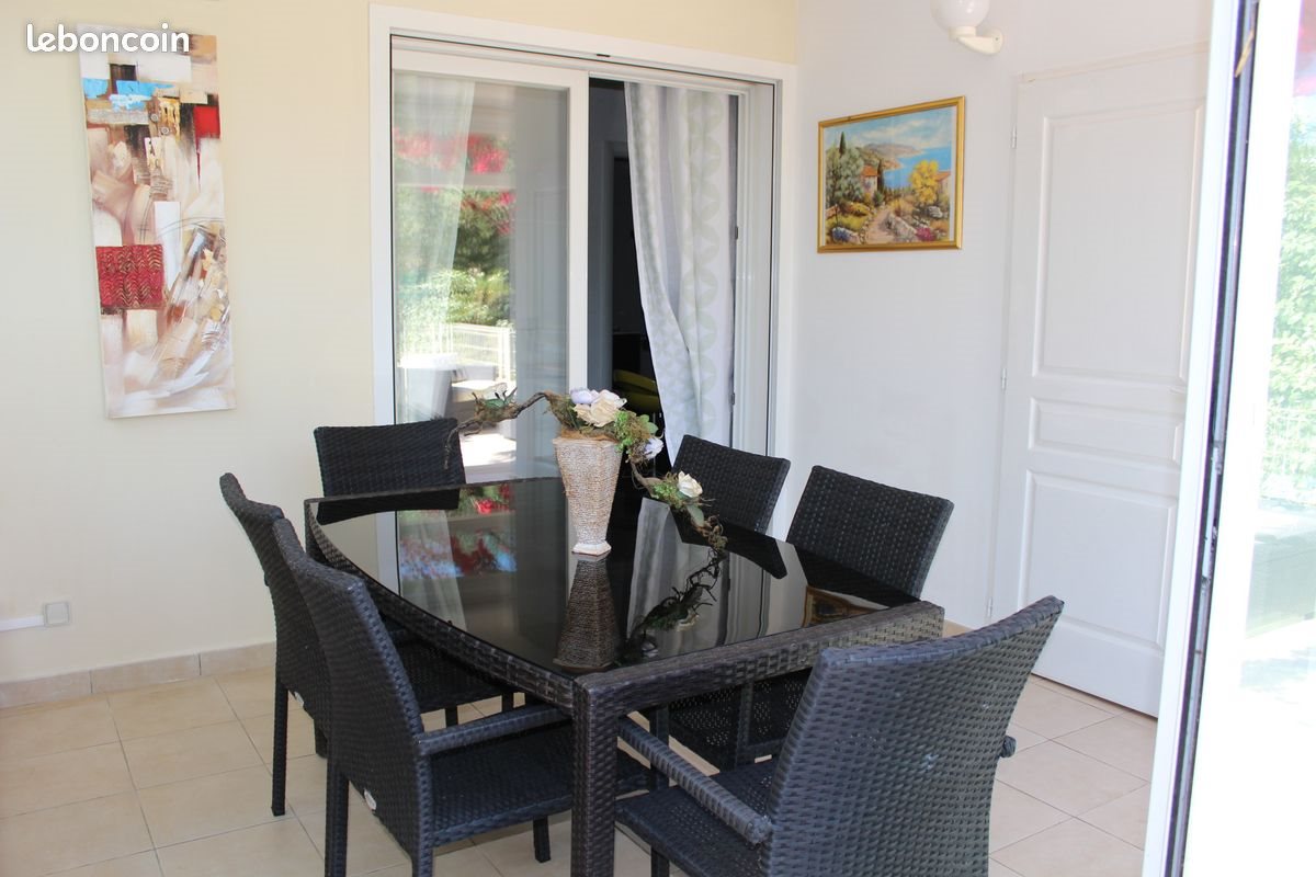 Appartement à louer, 68m², Calvi