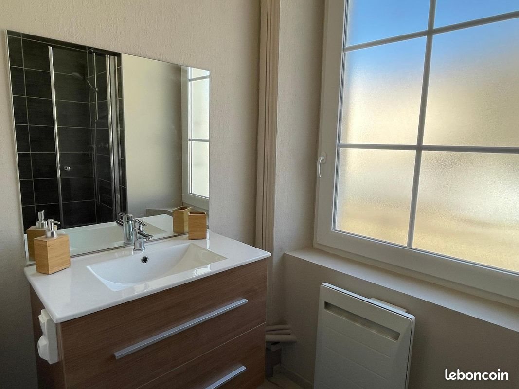 Appartement à louer, 25m², Annonay