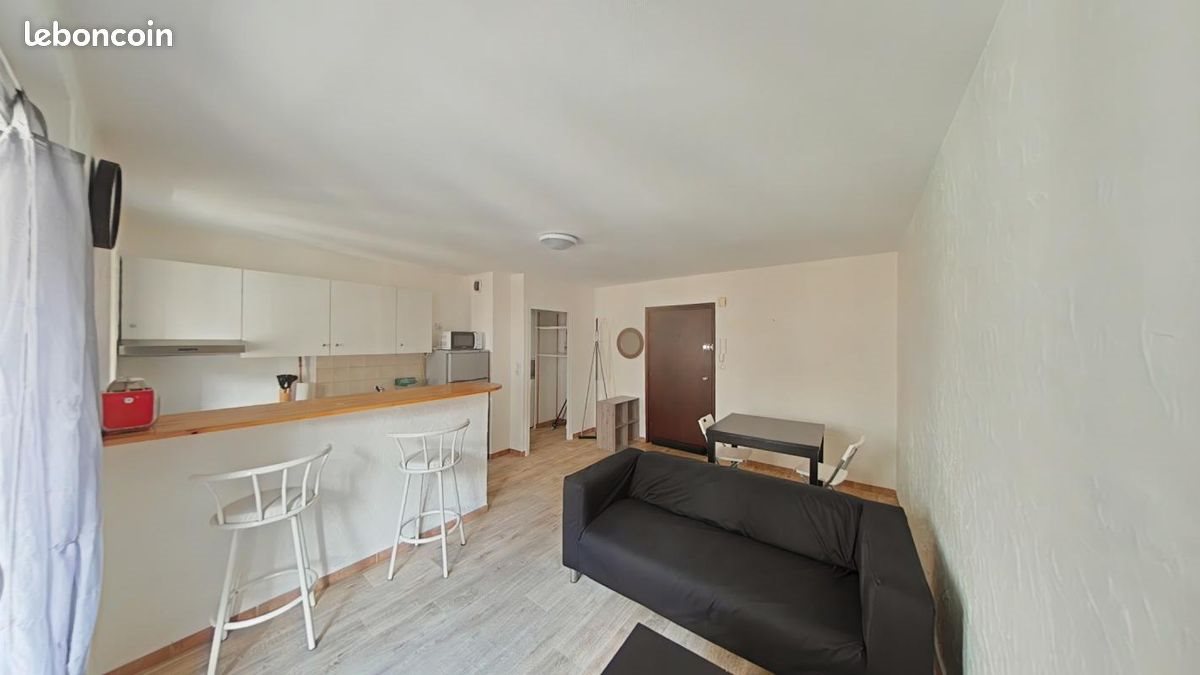 Appartement à louer, 37m², Saint-Etienne