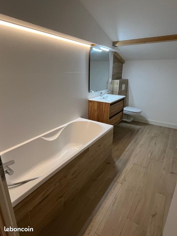 Maison à louer, 135m², Thurins