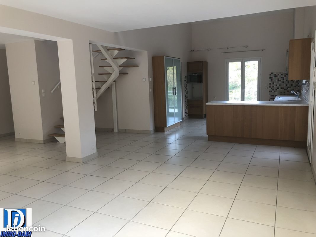 Maison à louer, 154m², Lacroix-Falgarde