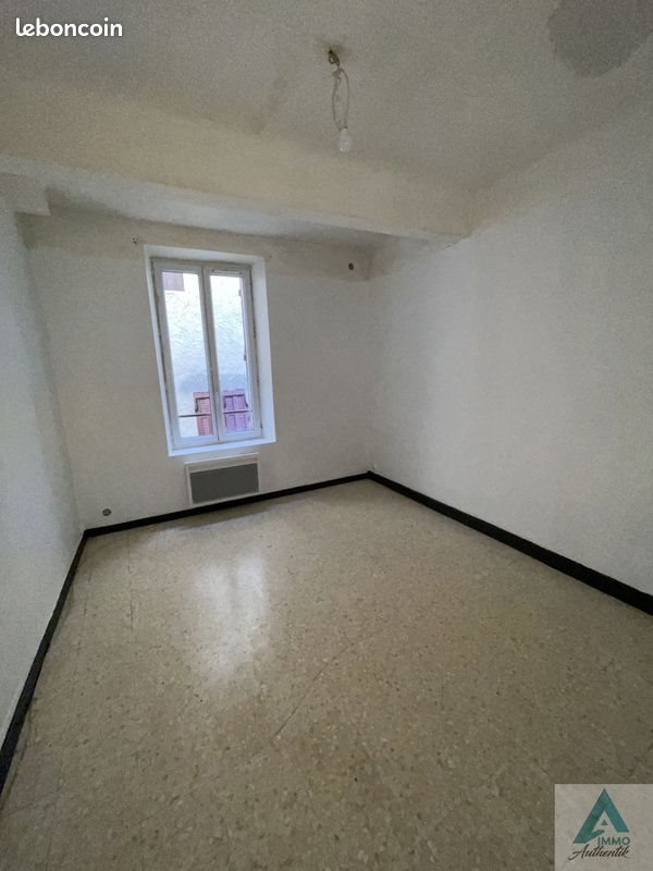 Appartement à louer, 64m², Auriol