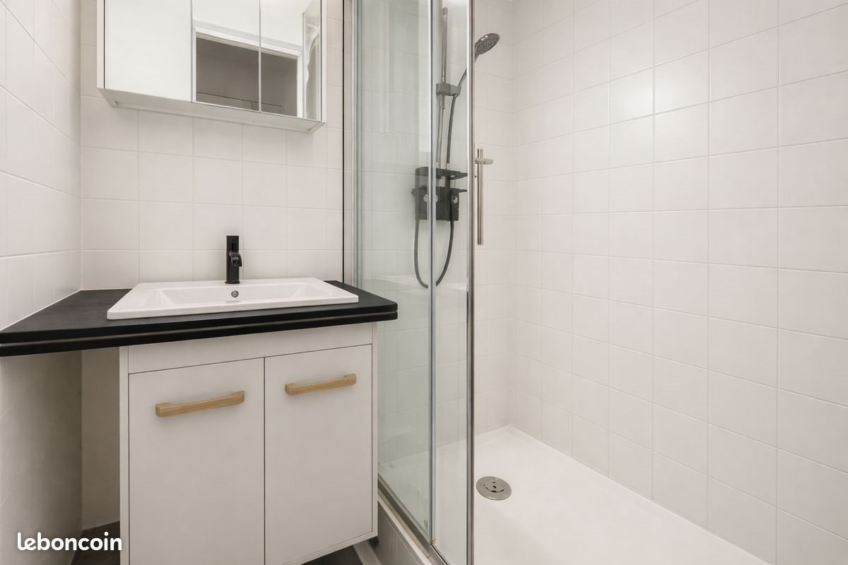 Appartement à louer, 23m², Nîmes