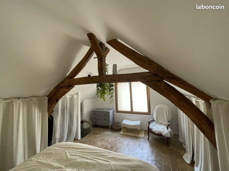 Maison à louer, 82m², Neufchâtel-en-Saosnois