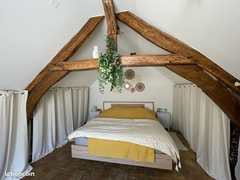 Maison à louer, 82m², Neufchâtel-en-Saosnois