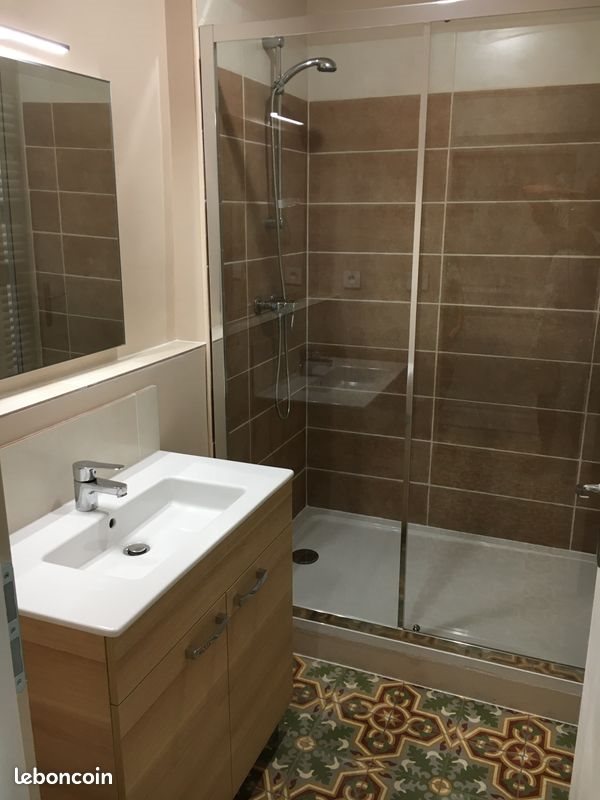 Appartement à louer, 56m², Saint-Drézéry