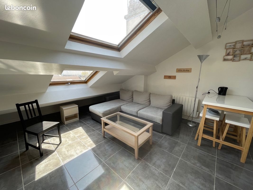 Appartement à louer, 25m², Reims