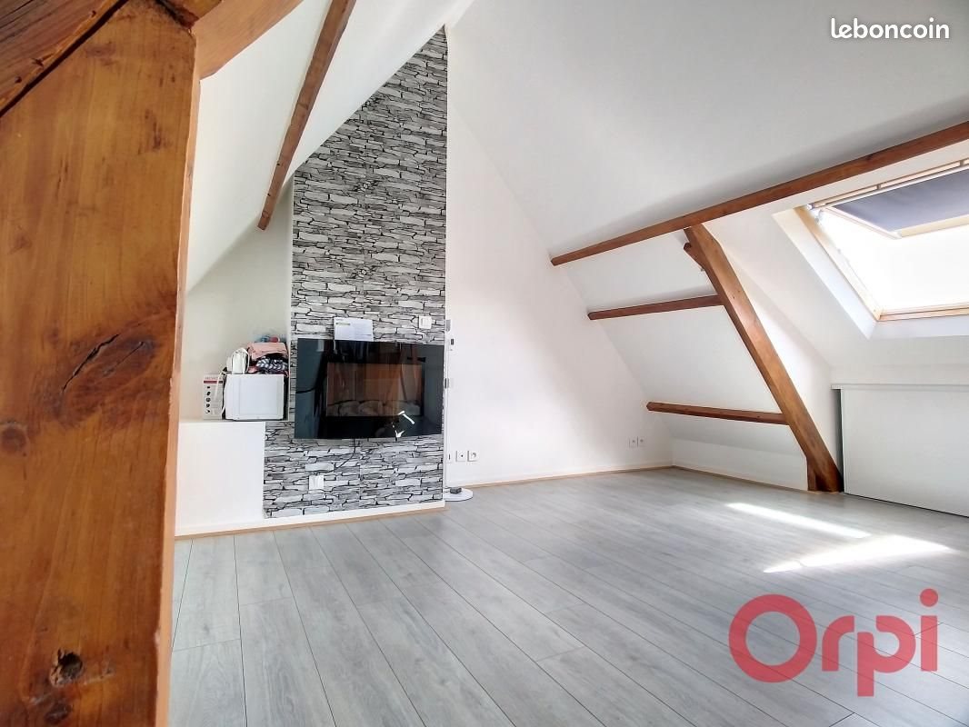 Appartement à louer, 39m², La Ville-du-Bois