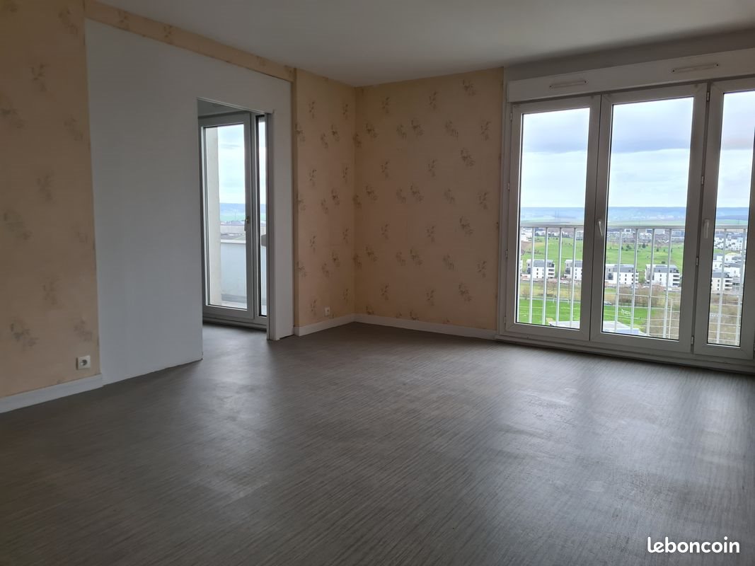 Appartement à louer, 101m², Reims