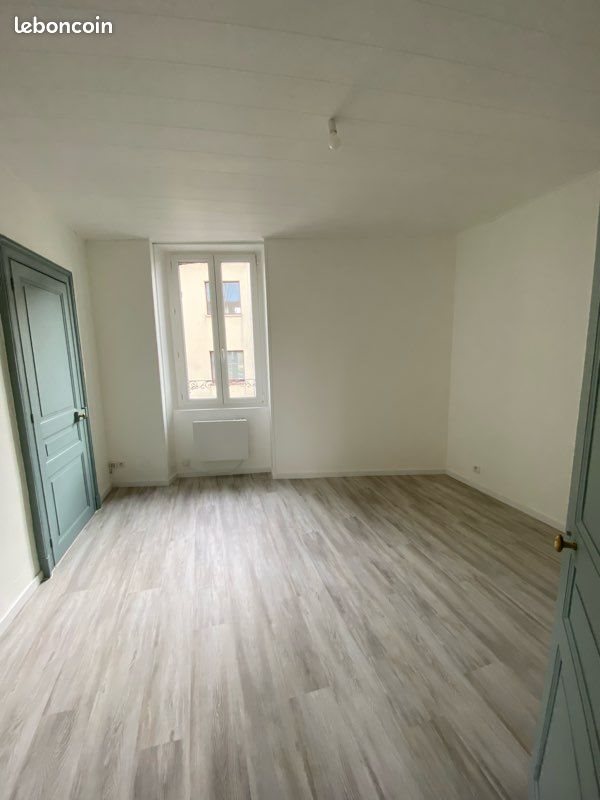 Appartement à louer, 43m², Cheny