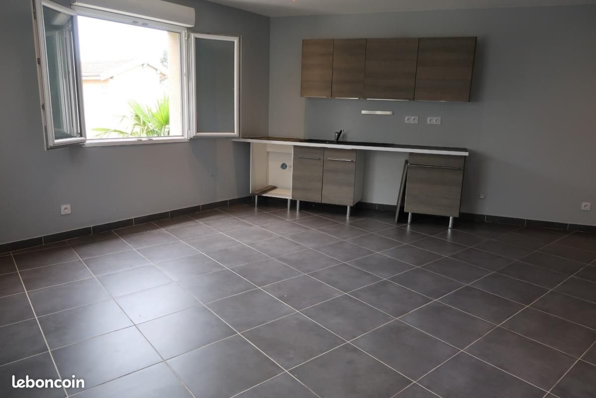 Appartement à louer, 66m², Firminy