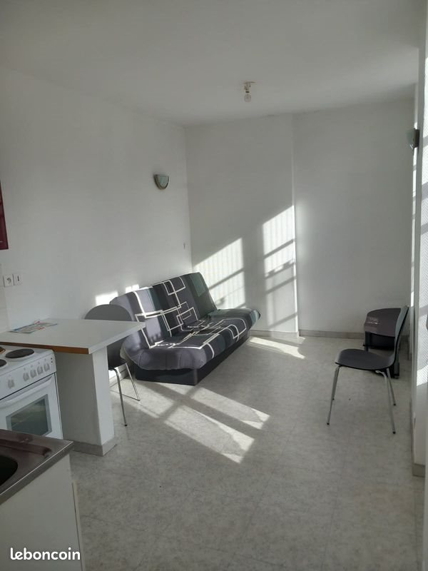 Appartement à louer, 20m², Luthenay-Uxeloup