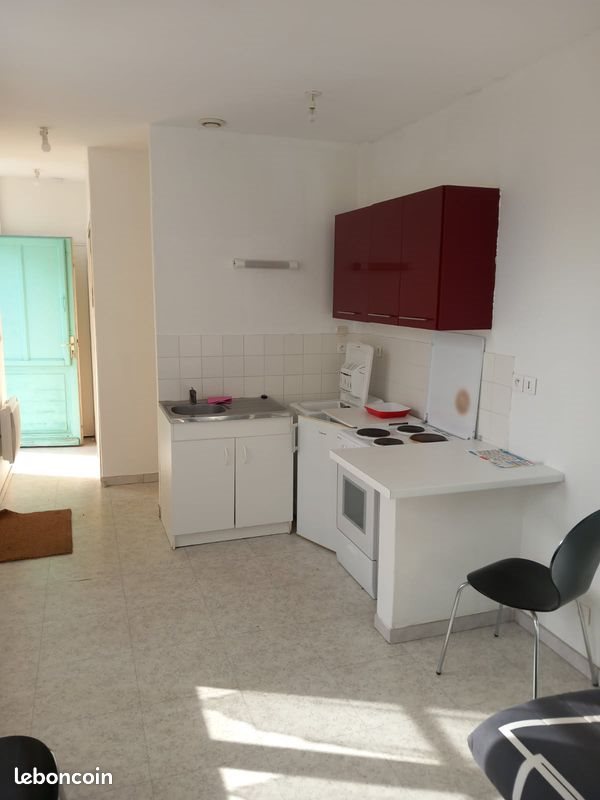 Appartement à louer, 20m², Luthenay-Uxeloup