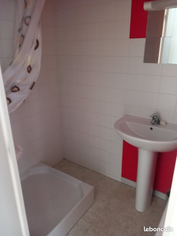 Appartement à louer, 20m², Luthenay-Uxeloup