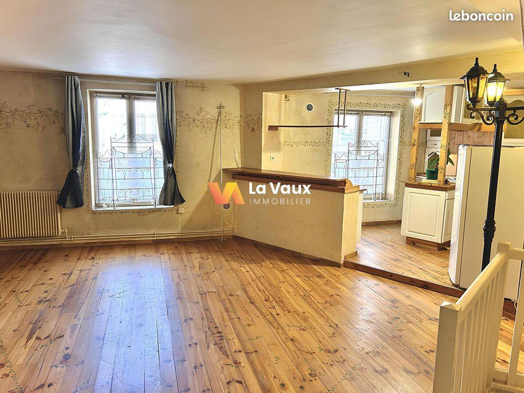 Appartement à vendre, 100m², Pont-Saint-Vincent