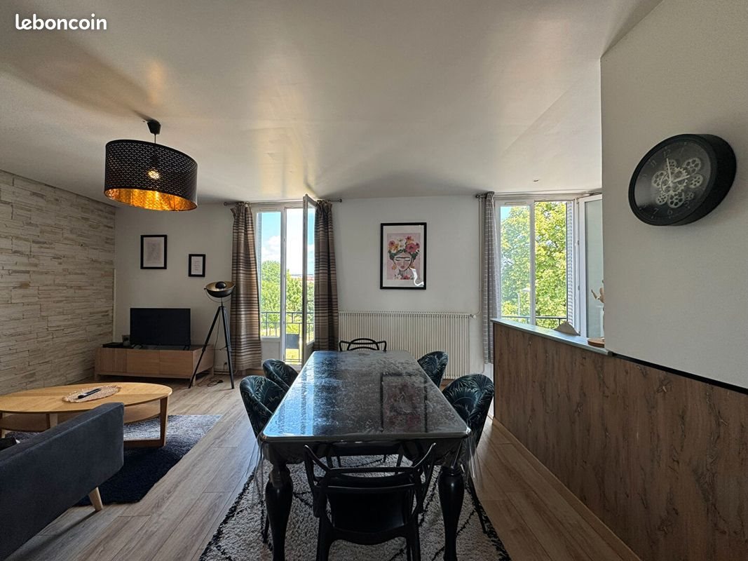 Appartement à louer, 89m², Reims