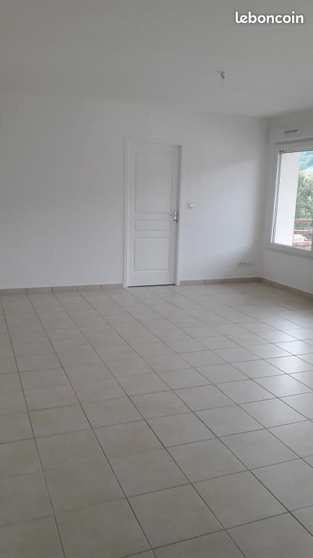 Appartement à louer, 79m², Lélex