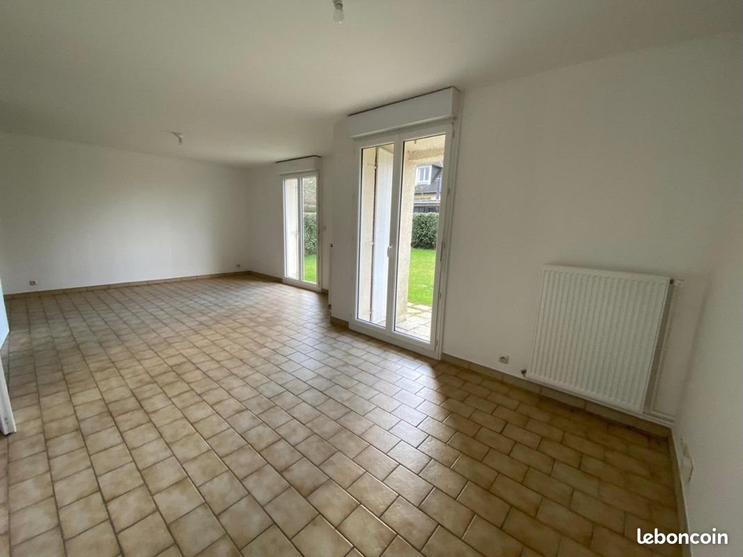 Maison à louer, 111m², Bricquebec