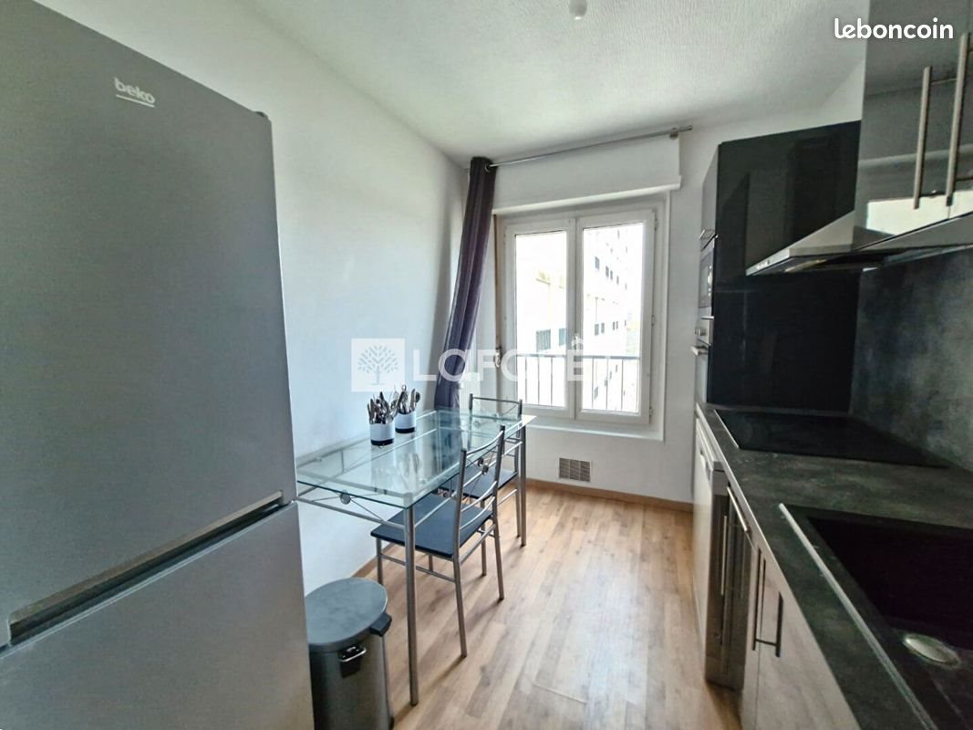 Appartement à louer, 59m², Reims