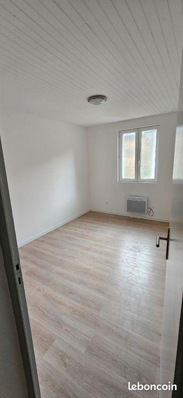 Maison à louer, 70m², Lusignan