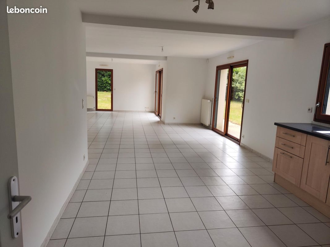 Maison à louer, 150m², Saint-Grégoire