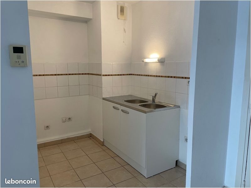 Appartement à louer, 33m², Uzès