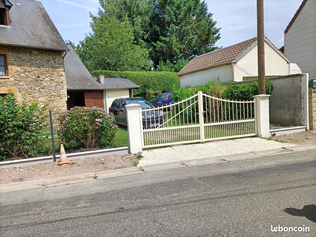 Maison à louer, 120m², Ouffières
