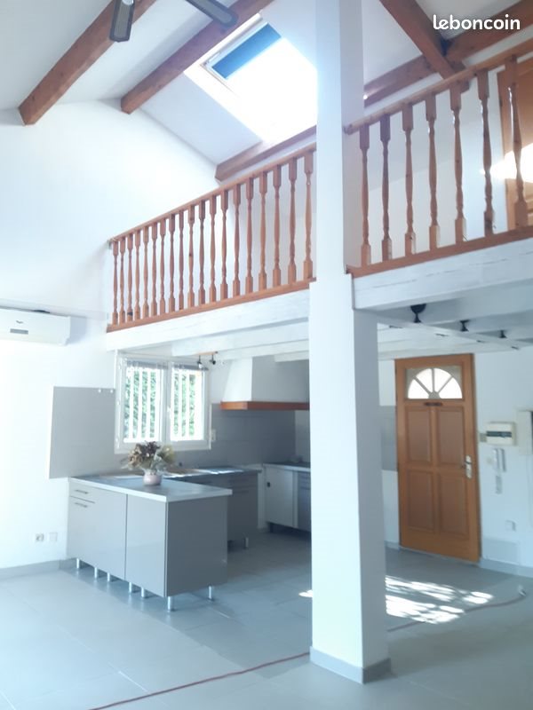 Maison à louer, 105m², Mèze