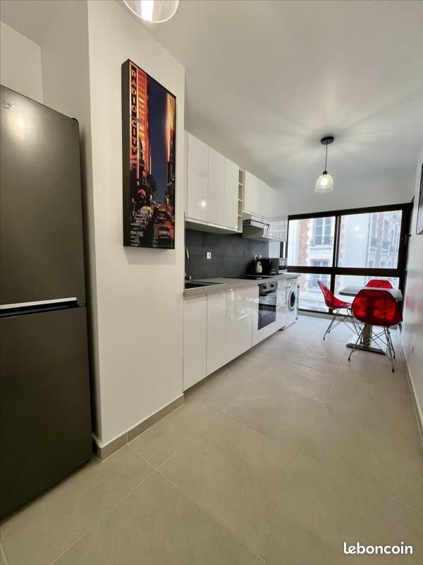 Appartement à louer, 80m², Paris 16ème