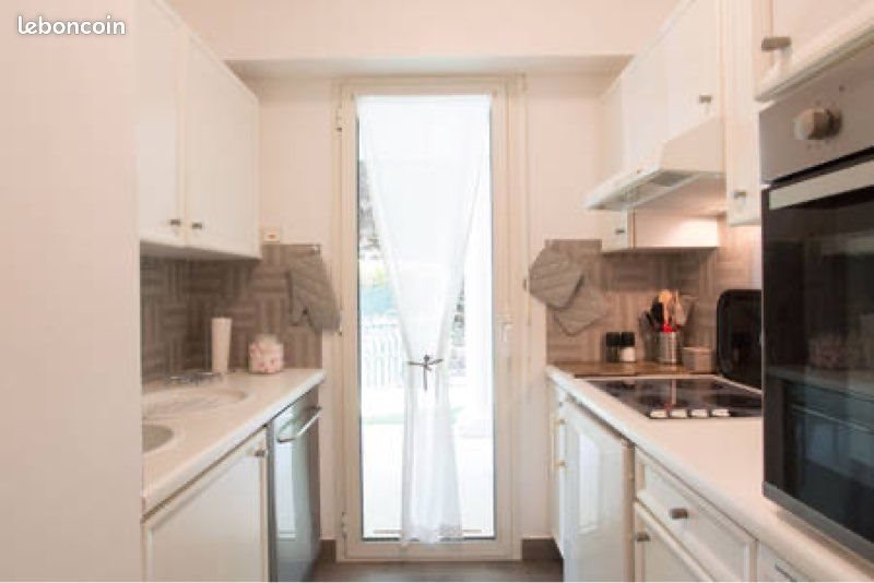 Appartement à louer, 43m², Mandelieu-la-Napoule