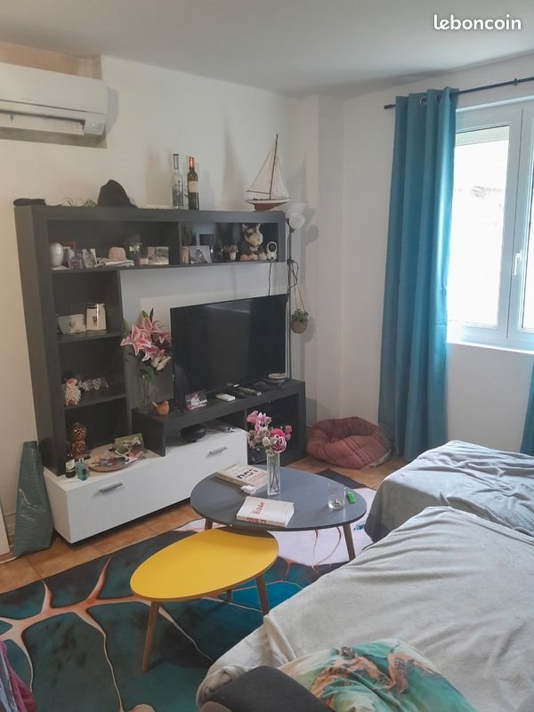 Maison à louer, 70m², Saint-Aigulin