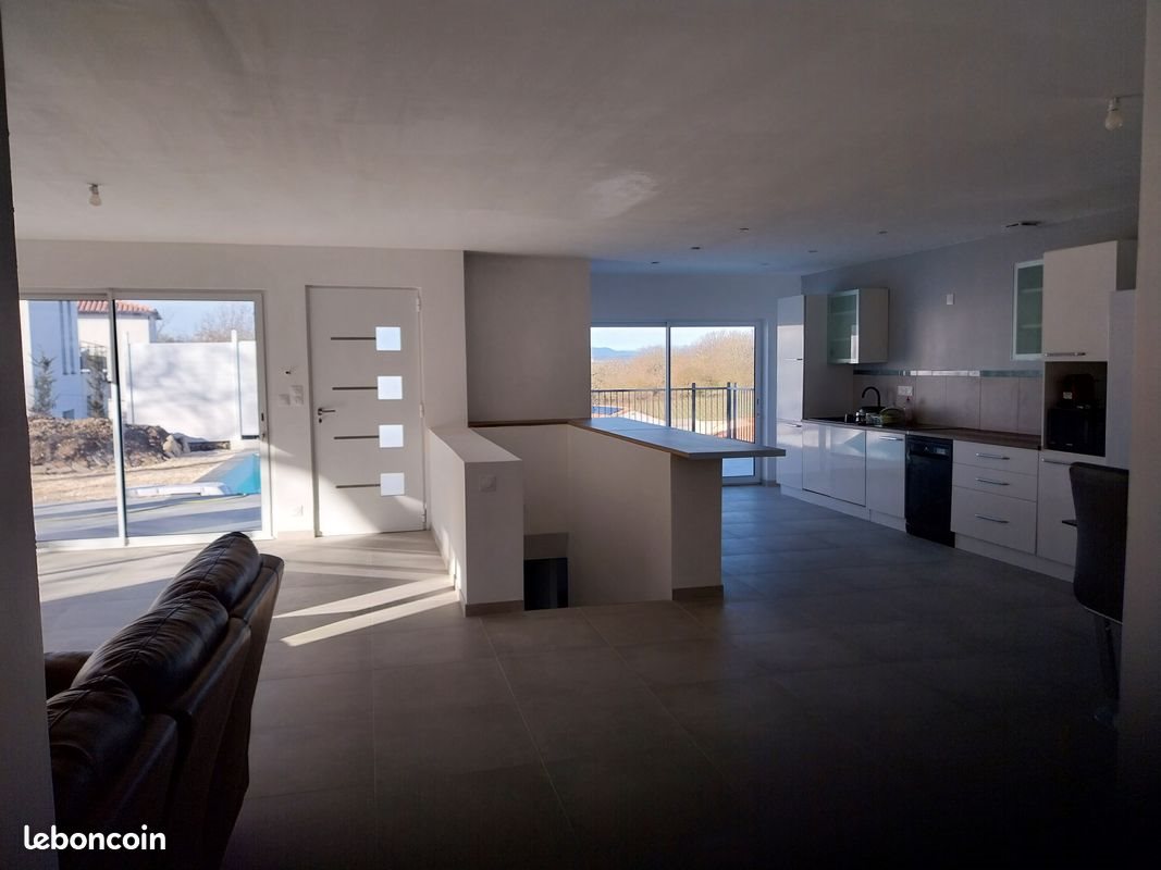 Maison à louer, 150m², Allègre-les-Fumades