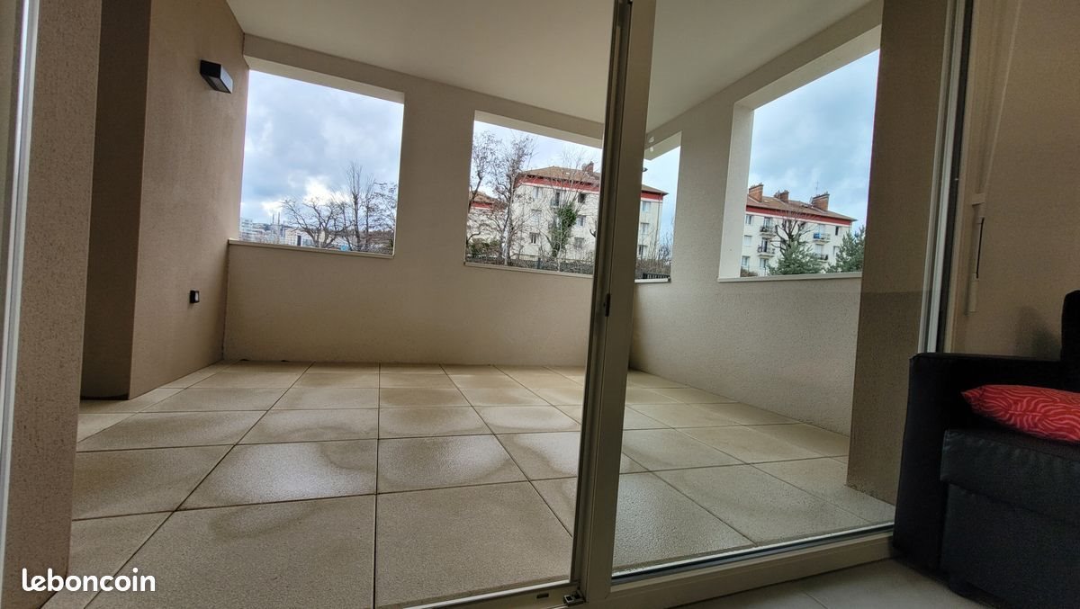 Appartement à louer, 53m², Saint-Etienne