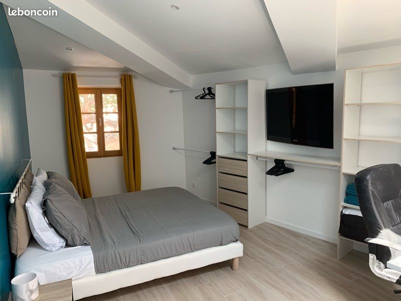 Appartement à louer, 58m², Pélissanne