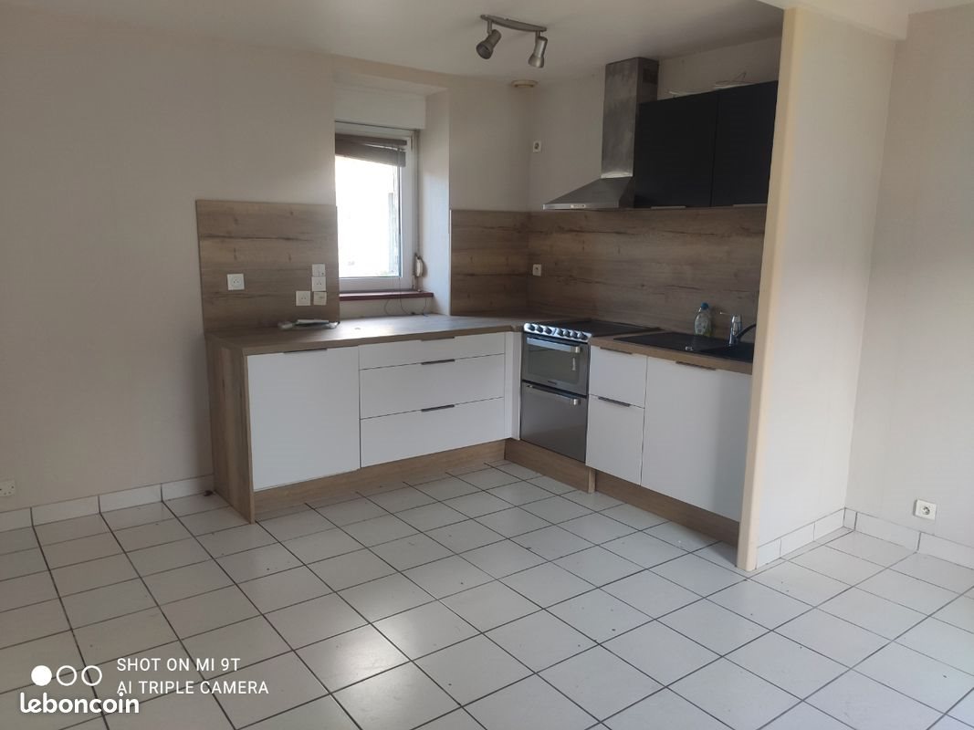 Appartement à louer, 58m², Ploudaniel