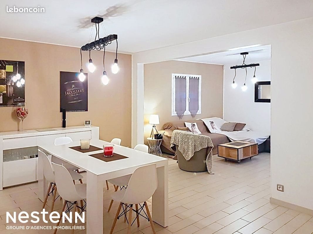 Maison à vendre, 125m², Saint-Pierre-de-Bailleul