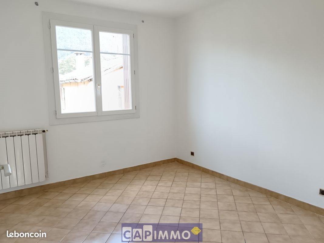 Appartement à louer, 59m², Toulon