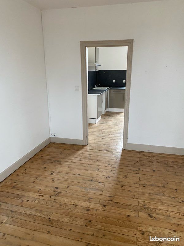 Appartement à louer, 30m², Ussel