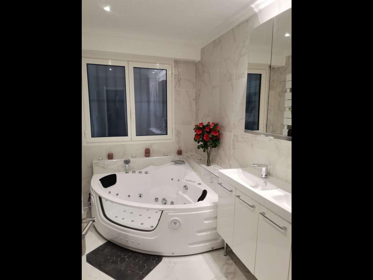 Appartement à louer, 73m², Nice