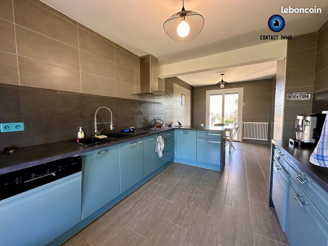 Maison à vendre, 115m², Sainte-Féréole