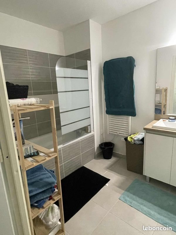 Appartement à louer, 45m², Villeneuve-lès-Avignon