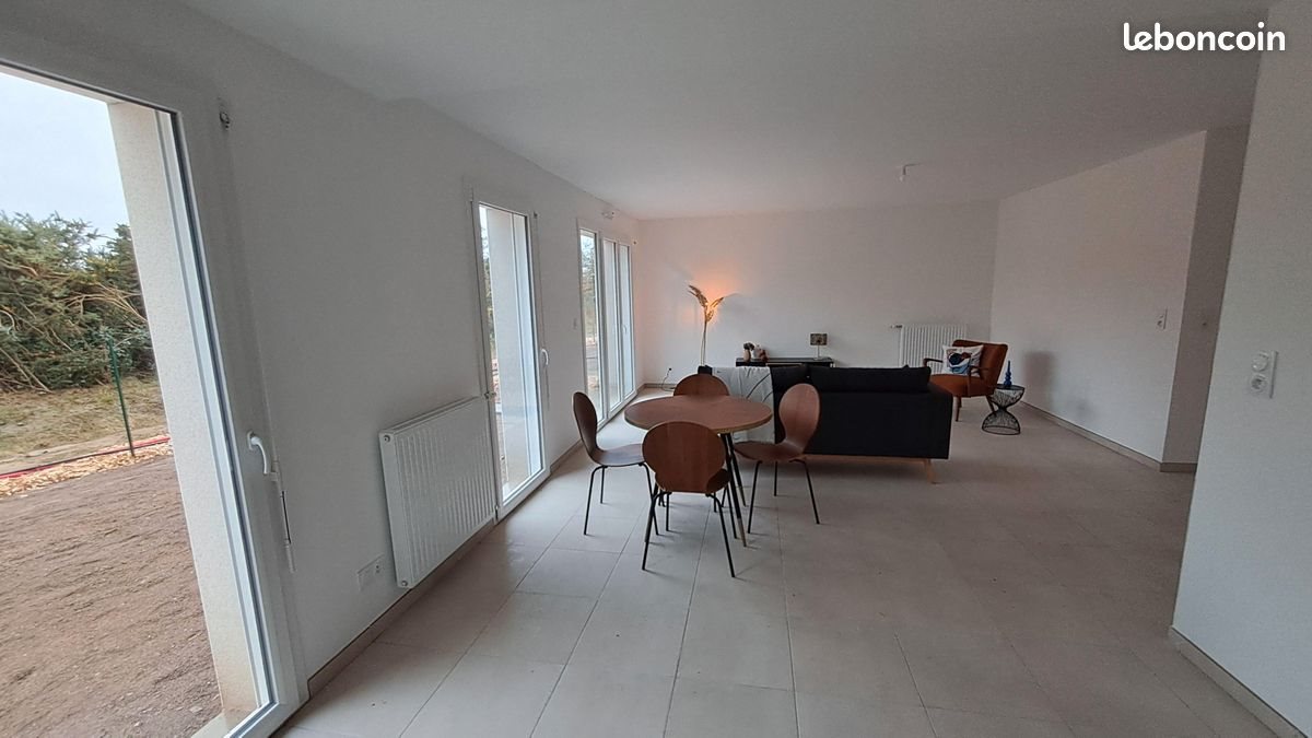 Maison à louer, 98m², Quévert
