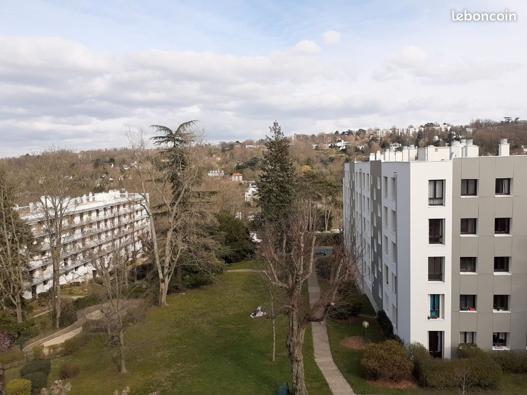 Appartement à louer, 85m², Bougival